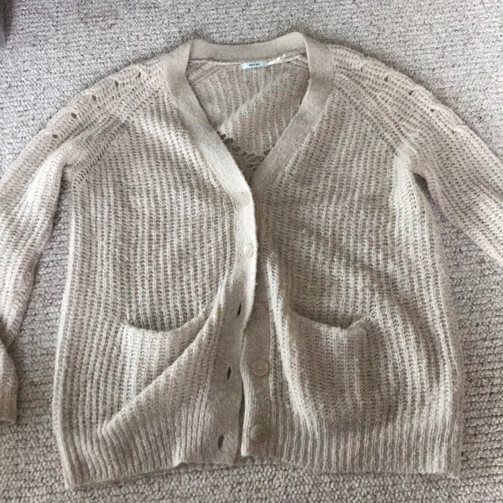 UO sweater